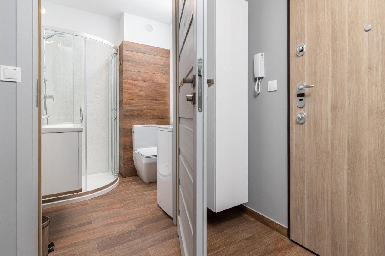 Rewita Wrzeszcz Apartments By Noclegi Renters กดัญสก์ ภายนอก รูปภาพ