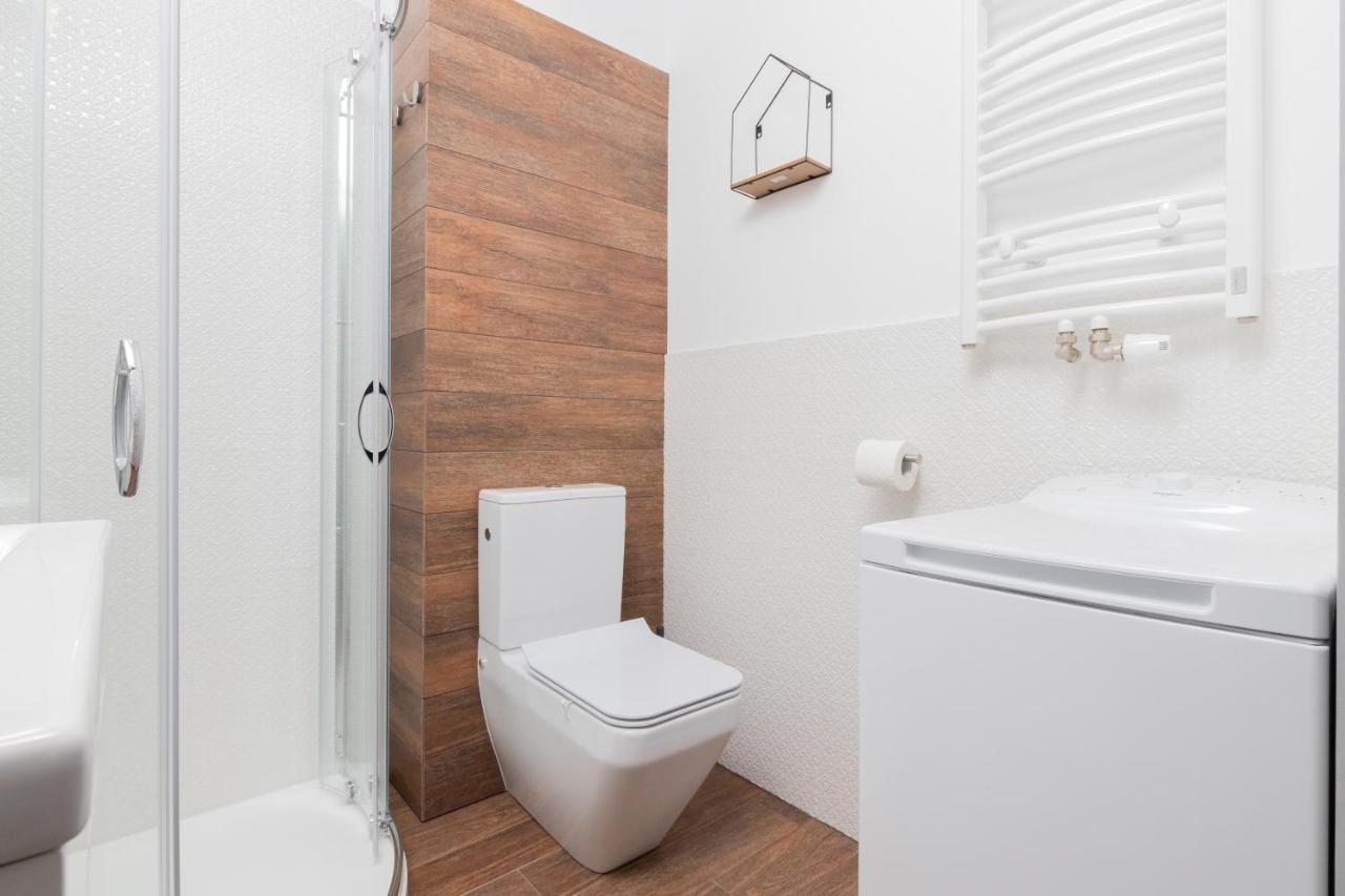 Rewita Wrzeszcz Apartments By Noclegi Renters กดัญสก์ ภายนอก รูปภาพ